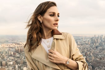 奥莉维亚•巴勒莫(Olivia Palermo)佩戴金质钻石珠宝