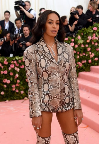 索兰格·诺尔斯(Solange Knowles)佩戴两枚Piaget Possession钻石戒指
